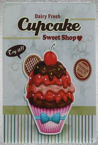 Plaque déco en métal 20x30cm "Dairy Fresh Cupcake Sweet Shop"